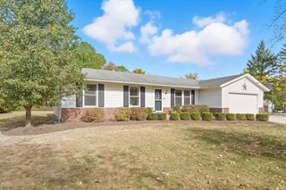 105 Bridgeton Court, Fort Wayne, IN 46819