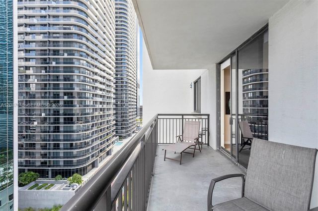 999 SW 1st Avenue 2015, Miami, FL 33130