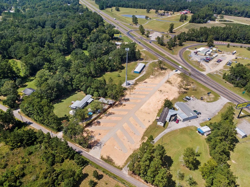 4740 Us-287 Highway, Kountze, TX 77625