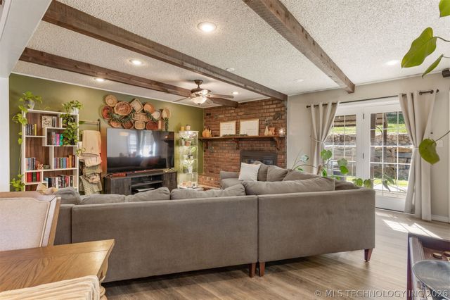 7634 E 58th Place, Tulsa, OK 74145