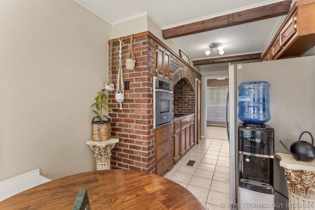 7634 E 58th Place, Tulsa, OK 74145