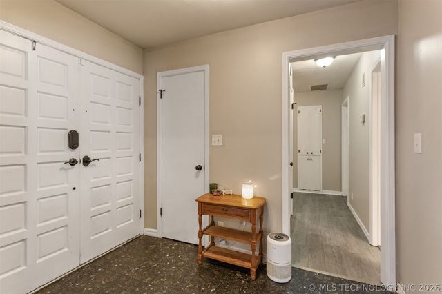 7634 E 58th Place, Tulsa, OK 74145