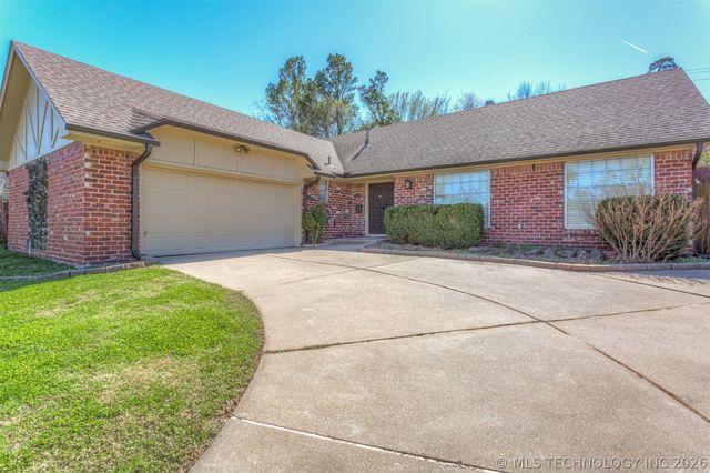 7634 E 58th Place, Tulsa, OK 74145