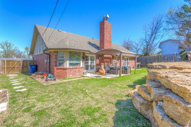 7634 E 58th Place, Tulsa, OK 74145