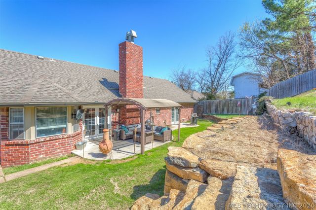 7634 E 58th Place, Tulsa, OK 74145