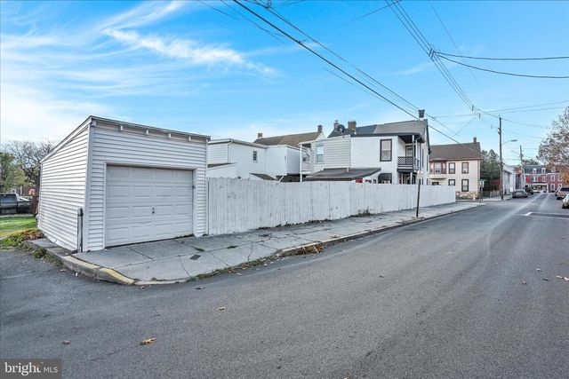 498 N 6TH ST, Lebanon, PA 17046