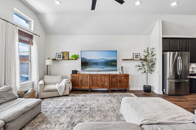 349 Misty Sails, Cibolo, TX 78108
