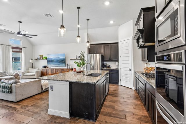 349 Misty Sails, Cibolo, TX 78108