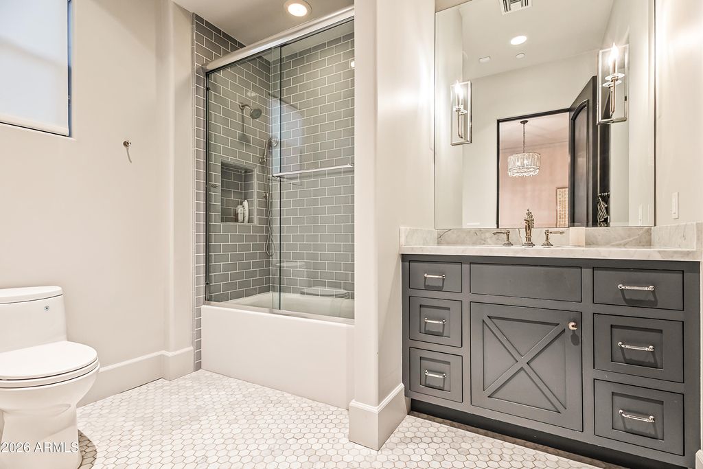 Image 32 of property listing at 10104 E GARY Road, Scottsdale, AZ 85260