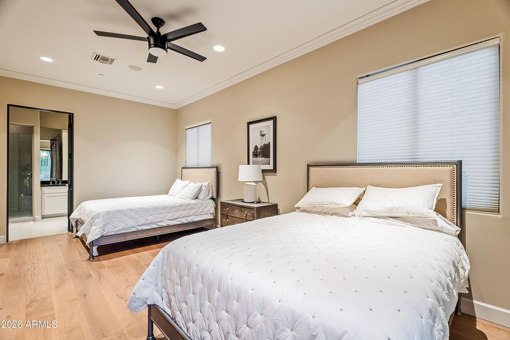 Image 39 of property listing at 10104 E GARY Road, Scottsdale, AZ 85260