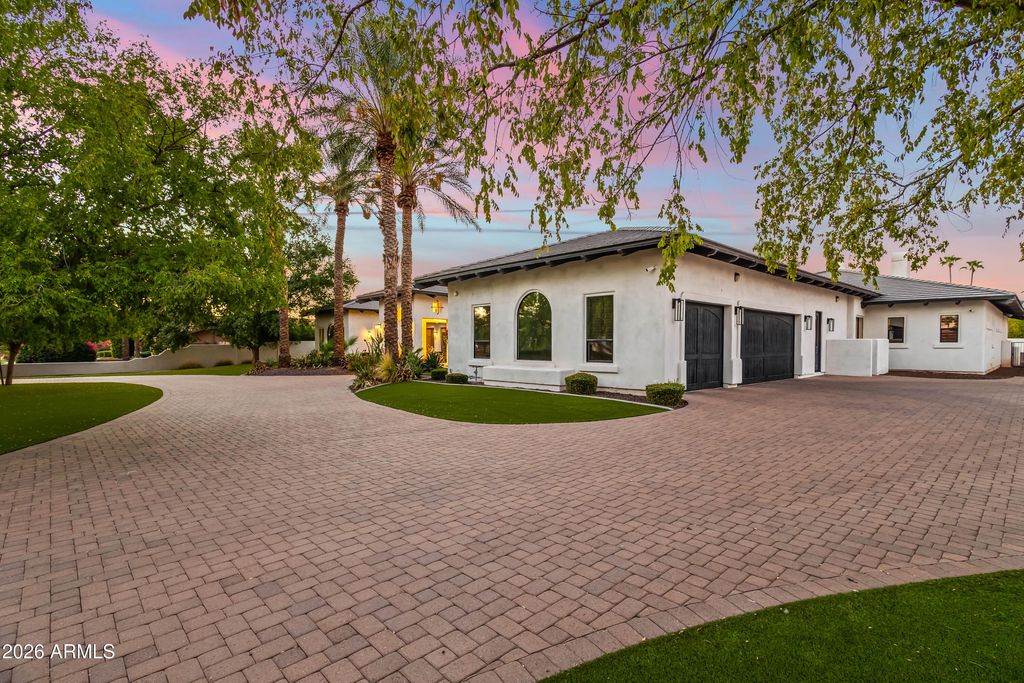 Image 55 of property listing at 10104 E GARY Road, Scottsdale, AZ 85260