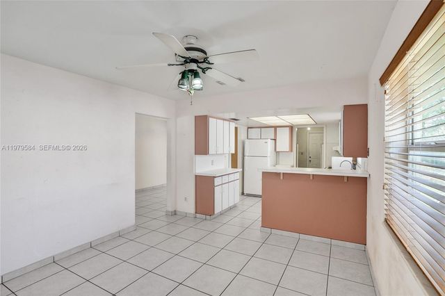 19830 SW 92nd Ave, Cutler Bay, FL 33157