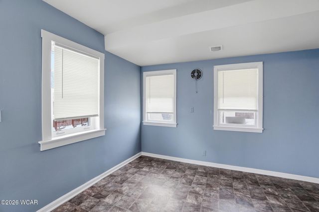 576 W Ashton Avenue, Lima, OH 45801