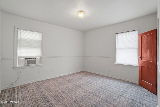 576 W Ashton Avenue, Lima, OH 45801