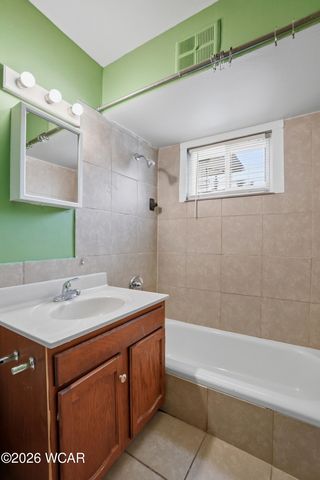 576 W Ashton Avenue, Lima, OH 45801