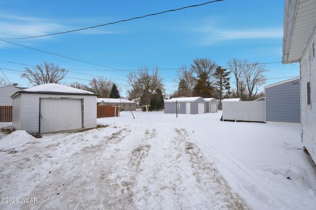 576 W Ashton Avenue, Lima, OH 45801