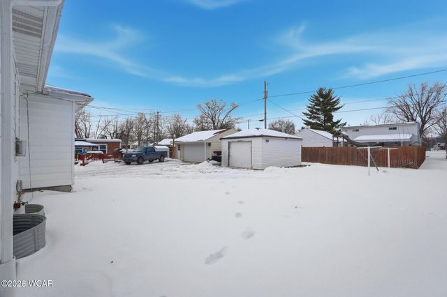 576 W Ashton Avenue, Lima, OH 45801