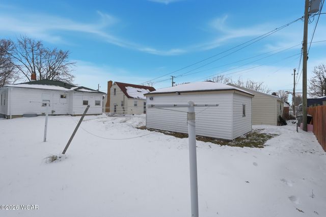576 W Ashton Avenue, Lima, OH 45801