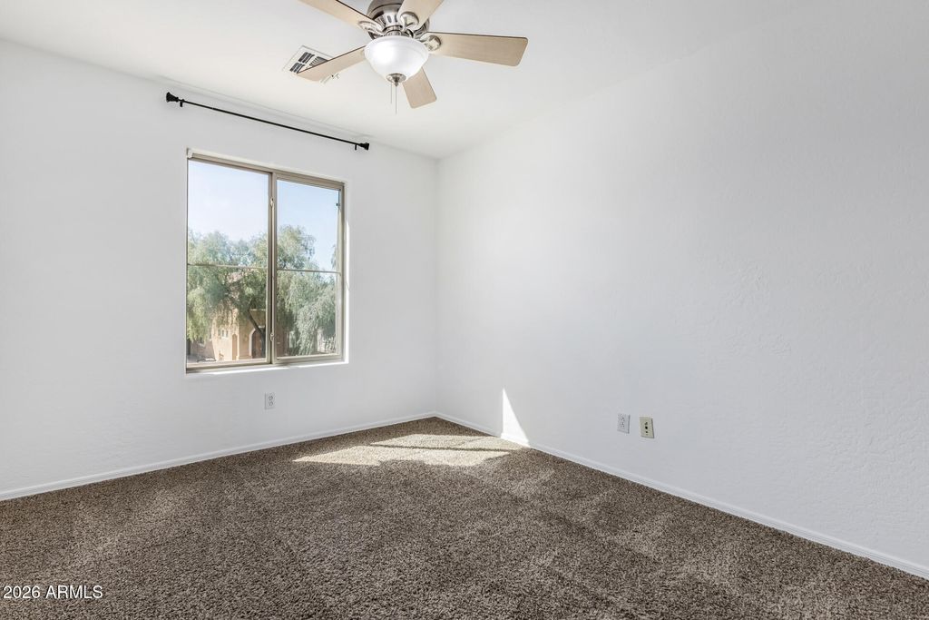 Image 22 of property listing at 3784 E CHICKADEE Road, Gilbert, AZ 85297