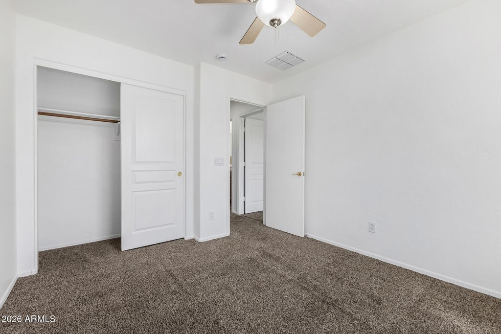 Image 23 of property listing at 3784 E CHICKADEE Road, Gilbert, AZ 85297