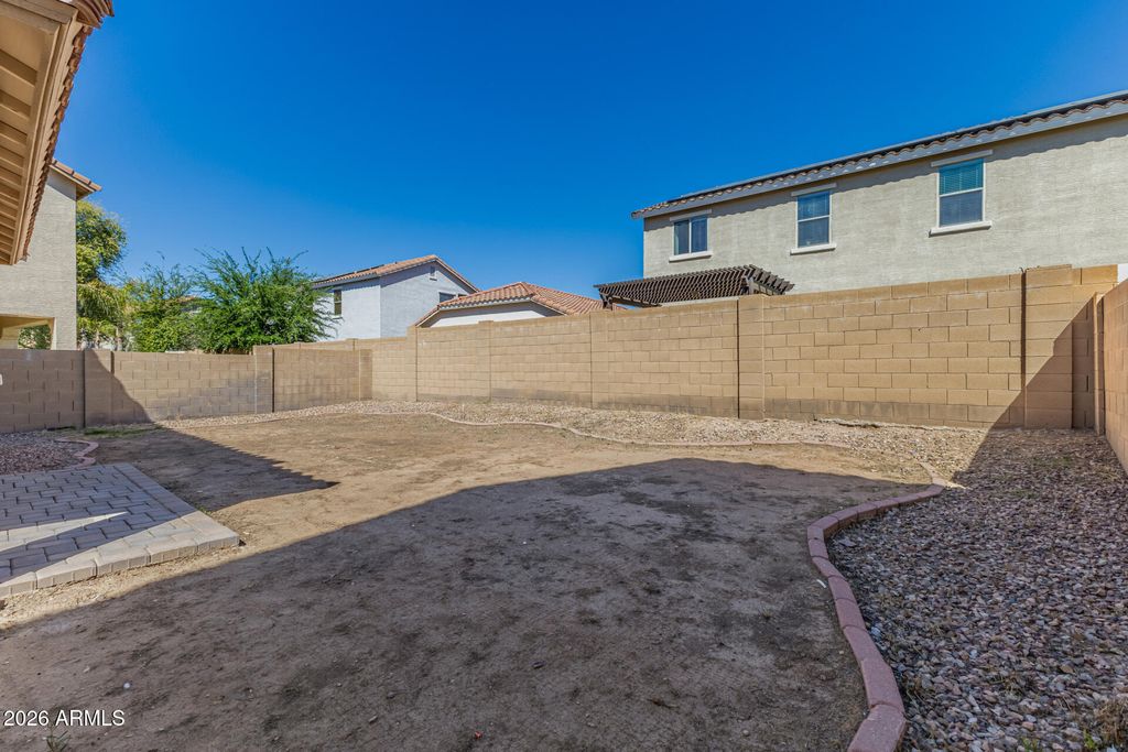 Image 33 of property listing at 3784 E CHICKADEE Road, Gilbert, AZ 85297