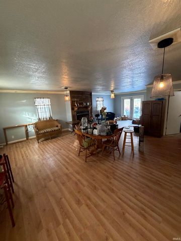 902 Houston Drive, New Haven, IN 46774