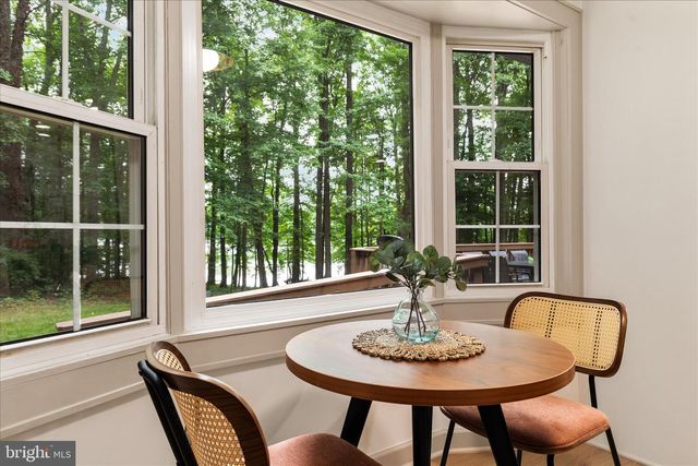 4386 LAKEWOOD DR, Warrenton, VA 20187