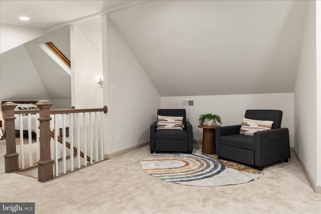 4386 LAKEWOOD DR, Warrenton, VA 20187