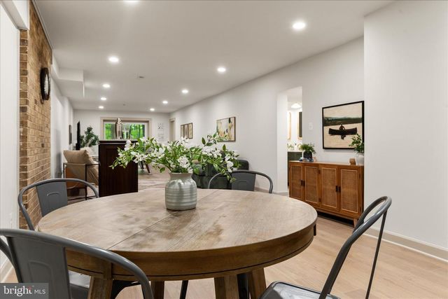 4386 LAKEWOOD DR, Warrenton, VA 20187