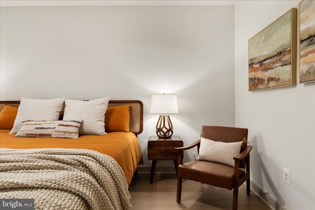 4386 LAKEWOOD DR, Warrenton, VA 20187