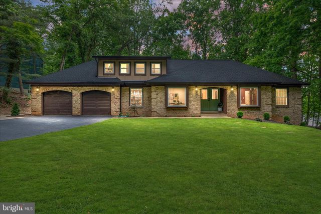 4386 LAKEWOOD DR, Warrenton, VA 20187