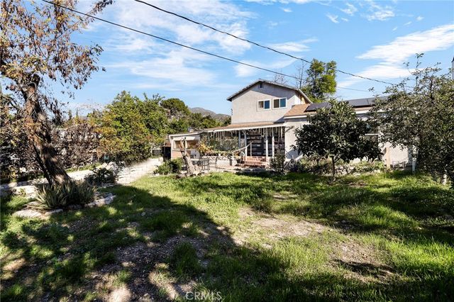 10358 Las Lunitas Avenue, Tujunga, CA 91042