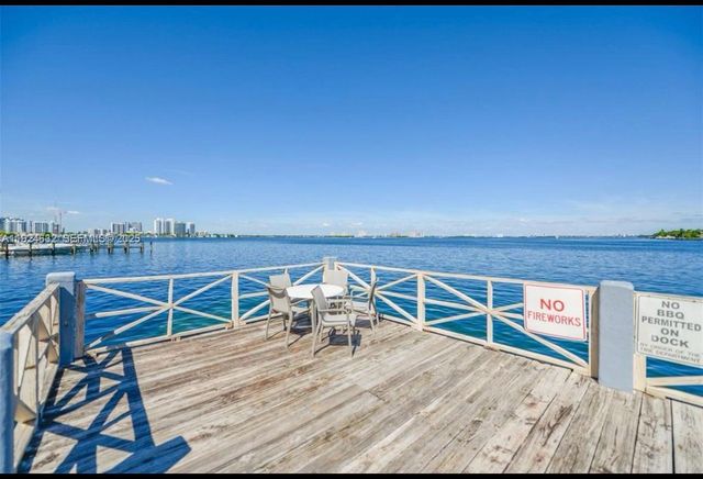 1865 79th St Cswy 15G, North Bay Village, FL 33141