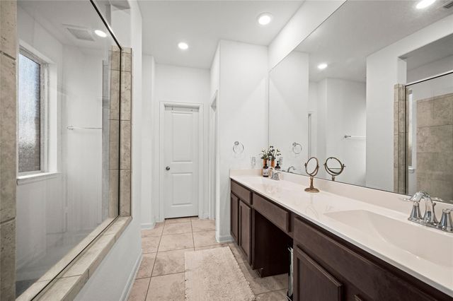 3708 Castle Rock Drive, Rosenberg, TX 77469