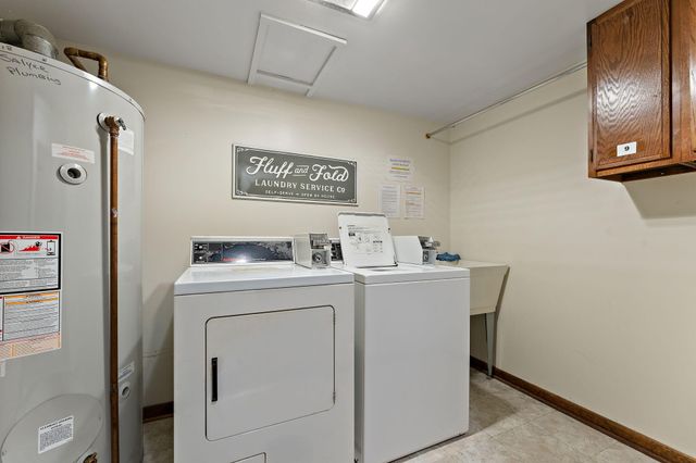 1238 Camellia Drive 11, Munster, IN 46321