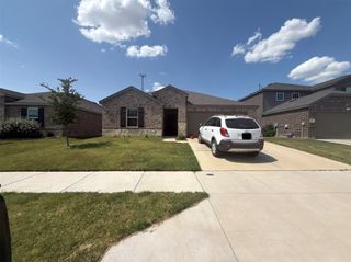 804 Shire Avenue, Haslet, TX 76052
