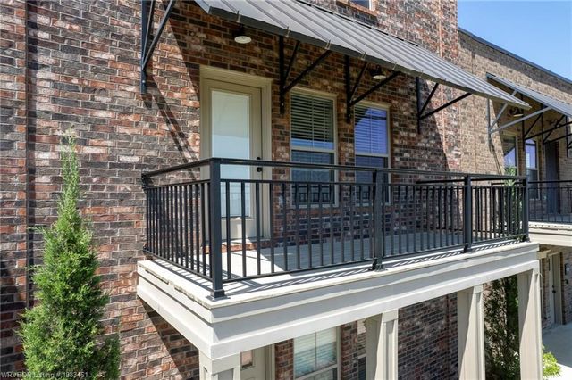 9221 RA Young Jr Drive, Fort Smith, AR 72916