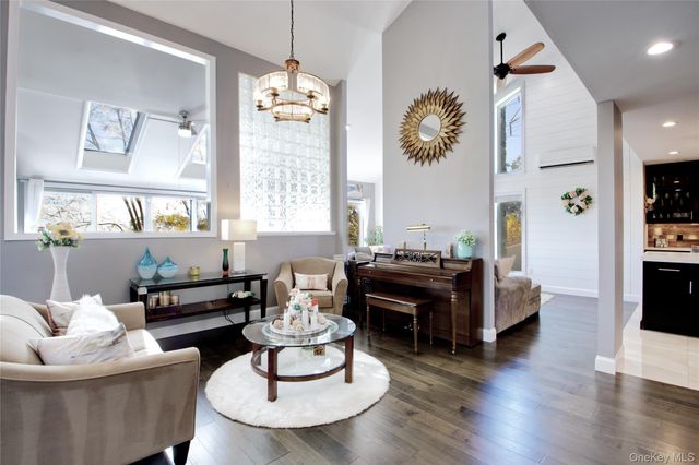 26 Summit Circle Drive, Mahopac, NY 10541