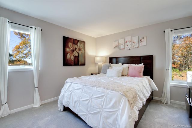 26 Summit Circle Drive, Mahopac, NY 10541