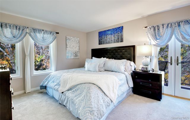 26 Summit Circle Drive, Mahopac, NY 10541