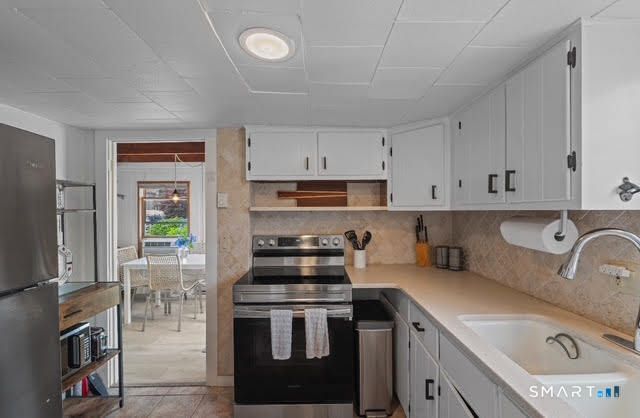 42 Noble Avenue, Groton, CT 06340