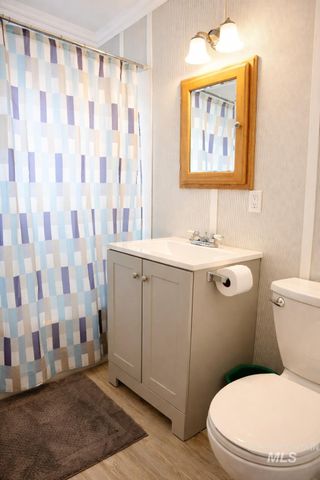 3815 W Columbia Rd., Meridian, ID 83642