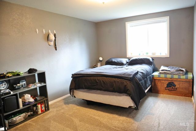 3815 W Columbia Rd., Meridian, ID 83642