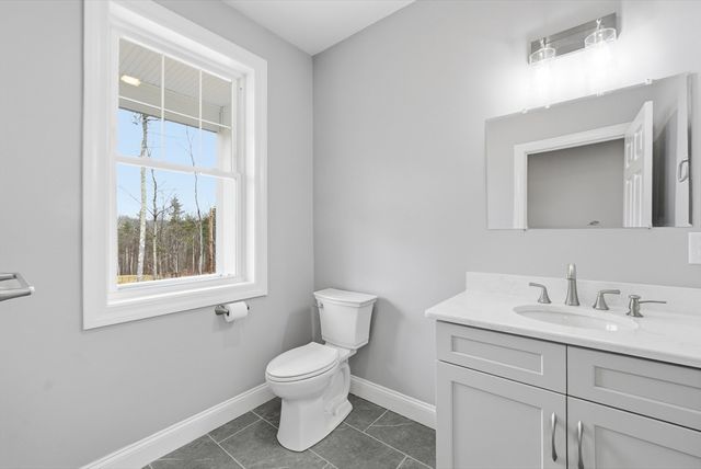 18 Lakeshore Drive, Douglas, MA 01516