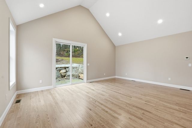 18 Lakeshore Drive, Douglas, MA 01516