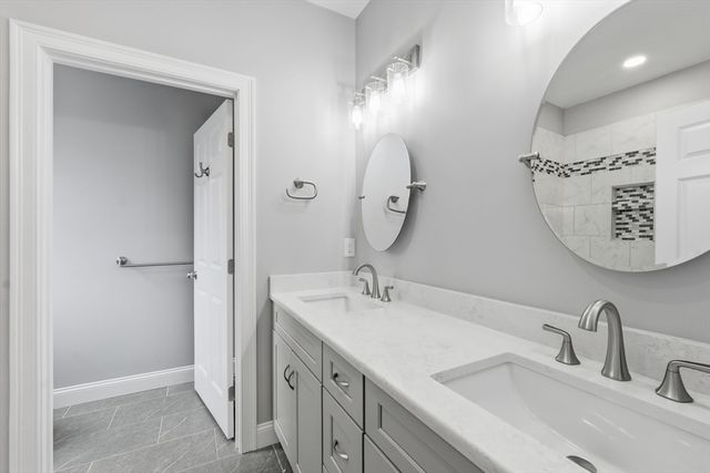 18 Lakeshore Drive, Douglas, MA 01516