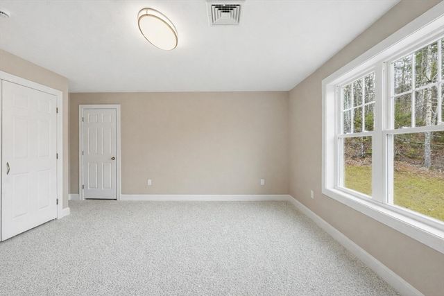 18 Lakeshore Drive, Douglas, MA 01516