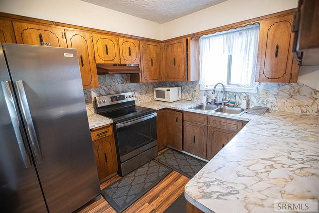 3741 E 800 N, Rigby, ID 83442