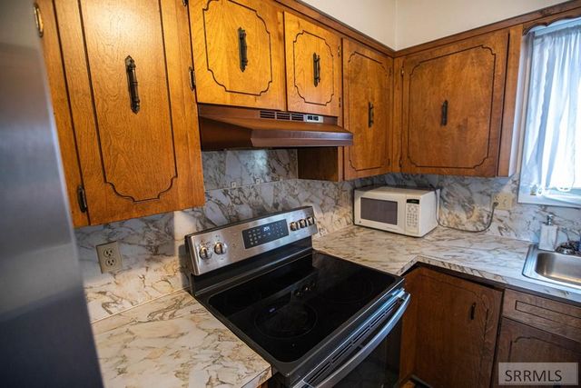 3741 E 800 N, Rigby, ID 83442