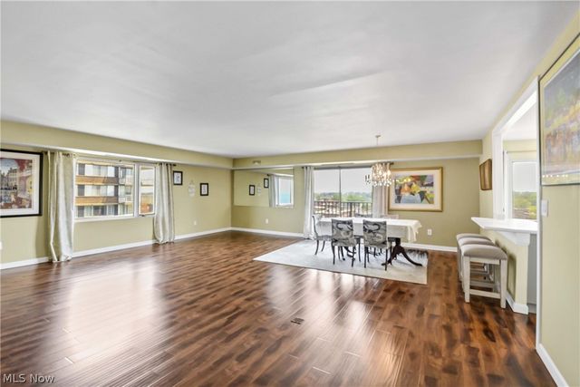 12500 Edgewater Drive 1201, Lakewood, OH 44107